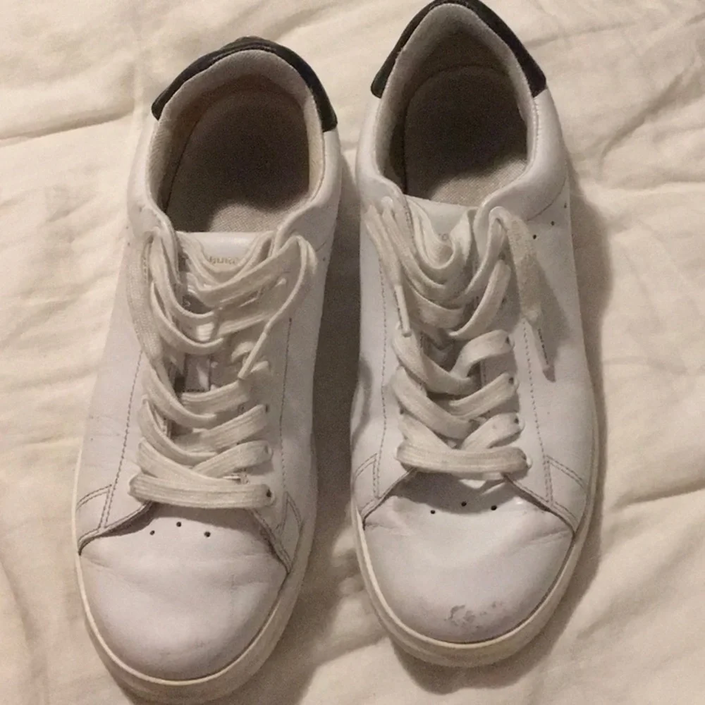TORY BURCH HOWELL COURTSIDE LOW TOP SNEAKER